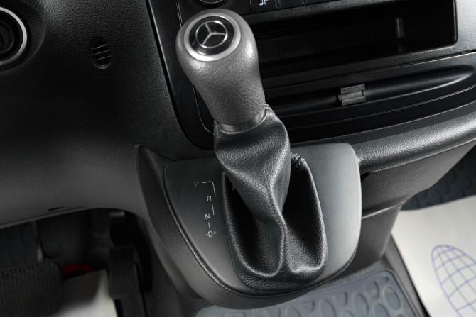 Mercedes-Benz Vito II (W639) Рестайлинг с пробегом 2014 года, цена 2 349 000 рублей, 388093 км, минивэн, Автокод Объявления