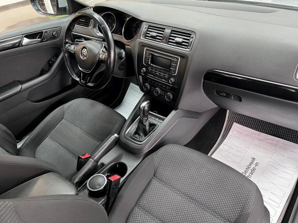 Volkswagen Jetta VI Рестайлинг с пробегом 2018 года, цена 1 450 000 рублей, 159315 км, седан, Автокод Объявления