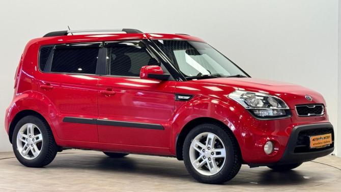 Kia Soul I Рестайлинг с пробегом 2012 года, цена 730 000 рублей, 173200 км, хэтчбек, Автокод Объявления