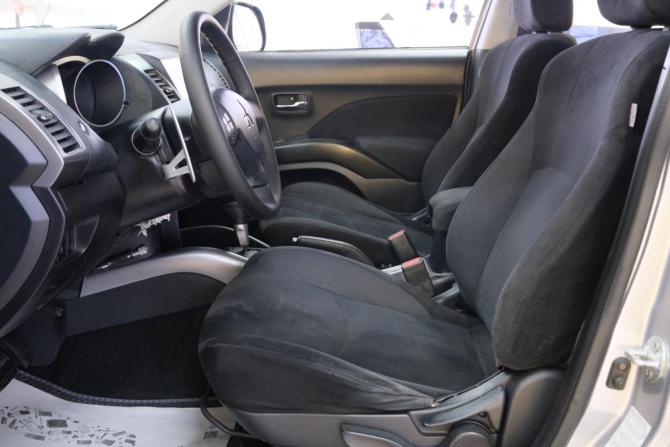 Mitsubishi Outlander II с пробегом 2007 года, цена 1 229 000 рублей, 240000 км, внедорожник, Автокод Объявления
