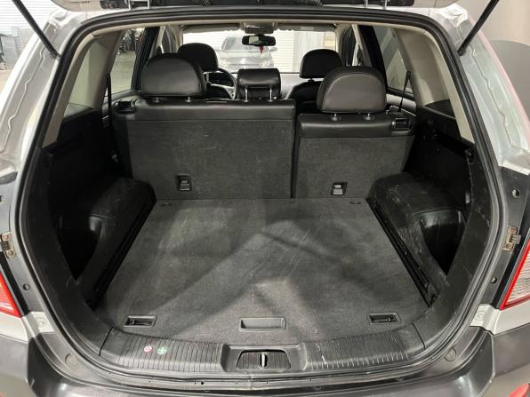 Opel Antara I Рестайлинг с пробегом 2012 года, цена 950 000 рублей, 178697 км, внедорожник, Автокод Объявления