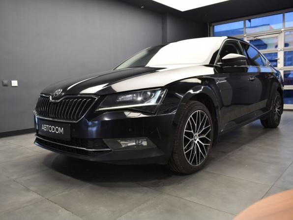 Skoda Superb III с пробегом 2017 года, цена 1 950 000 рублей, 169212 км, лифтбек, Автокод Объявления