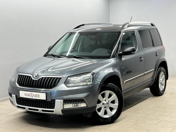Skoda Yeti I Рестайлинг с пробегом 2017 года, цена 1 030 000 рублей, 156334 км, внедорожник, Автокод Объявления