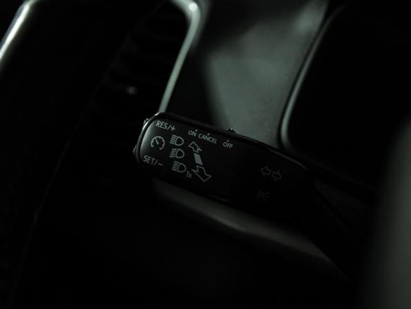 Skoda Karoq I с пробегом 2021 года, цена 2 129 585 рублей, 101814 км, внедорожник, Автокод Объявления