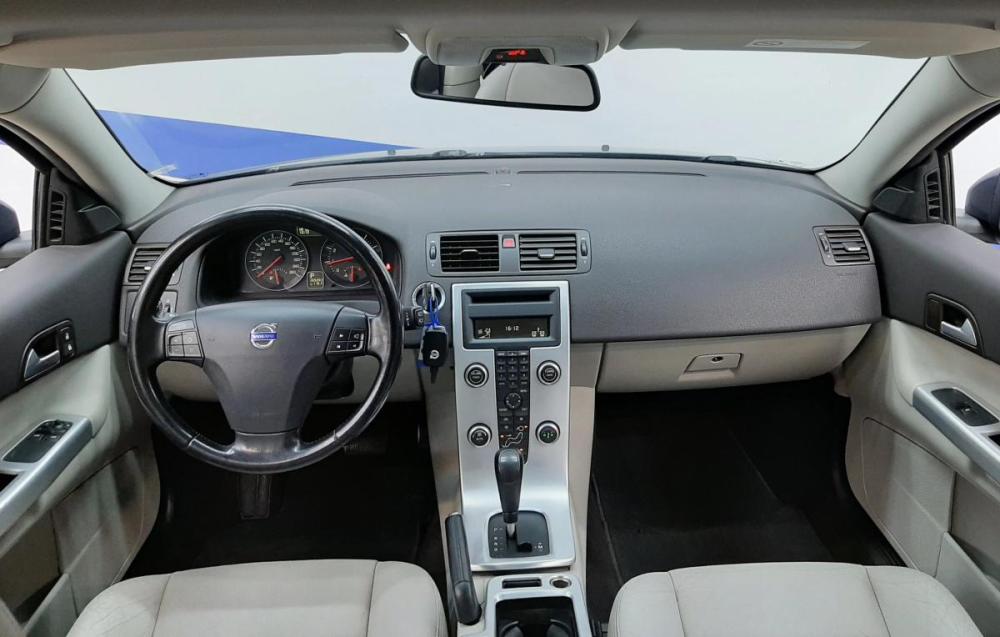 Volvo C30 I Рестайлинг Москва  - изображение 9