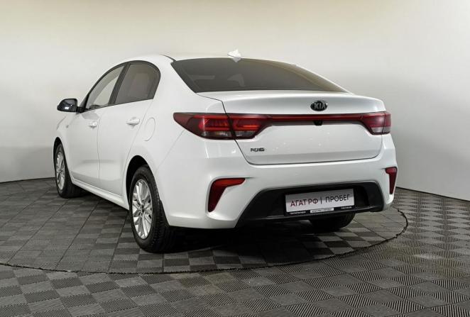Kia Rio IV с пробегом 2019 года, цена 1 400 000 рублей, 132243 км, седан, Автокод Объявления