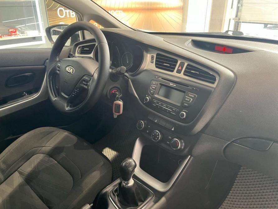 Kia Ceed II Екатеринбург  - изображение 12