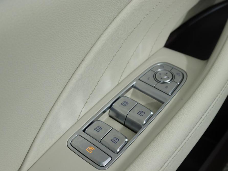 Hongqi H5 II Санкт-Петербург  - изображение 15