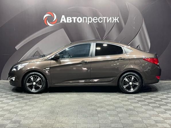 Hyundai Solaris I Рестайлинг с пробегом 2015 года, цена 950 000 рублей, 141600 км, седан, Автокод Объявления
