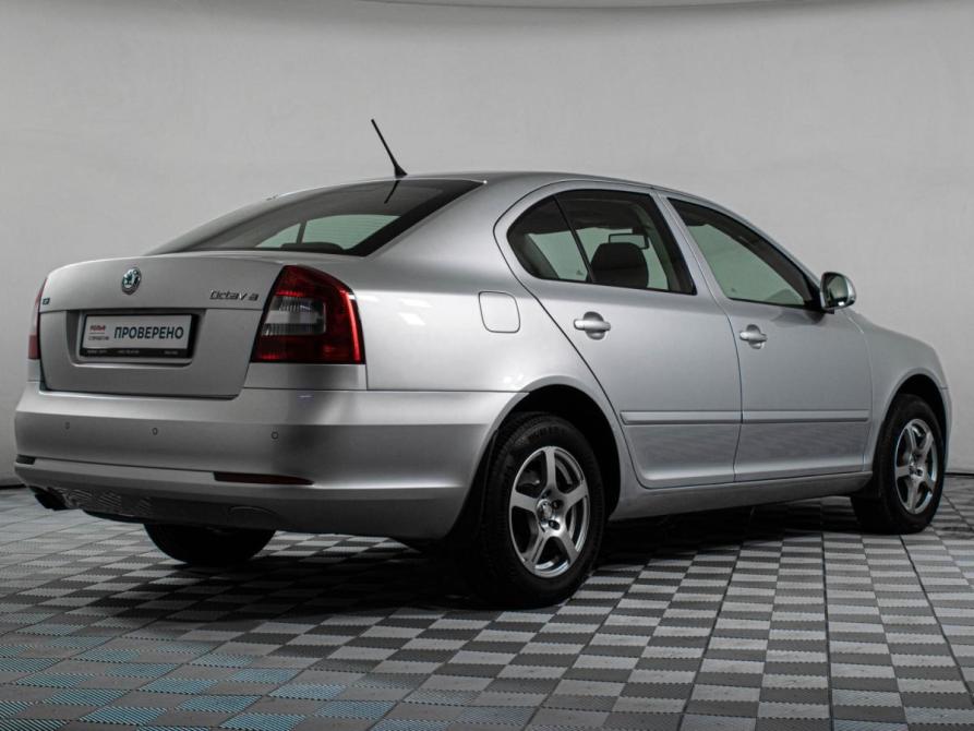 Skoda Octavia II (A5) Рестайлинг Москва  - изображение 5