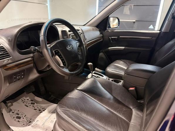 Hyundai Santa Fe II Рестайлинг с пробегом 2011 года, цена 1 420 000 рублей, 258280 км, внедорожник, Автокод Объявления