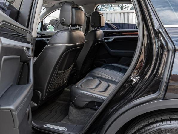 Volkswagen Touareg III с пробегом 2019 года, цена 3 380 000 рублей, 249776 км, внедорожник, Автокод Объявления