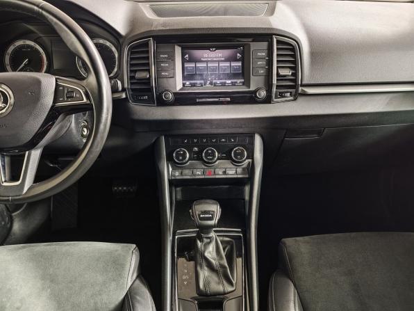 Skoda Karoq I с пробегом 2020 года, цена 2 029 000 рублей, 113744 км, внедорожник, Автокод Объявления