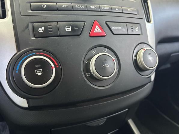 Kia Ceed I Рестайлинг с пробегом 2010 года, цена 459 000 рублей, 295754 км, хэтчбек, Автокод Объявления