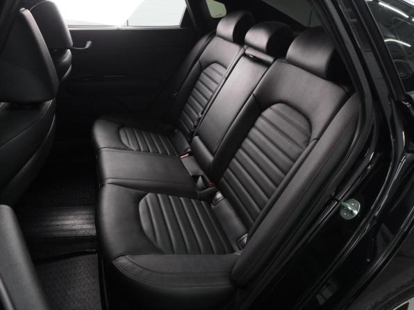 Kia Optima IV Рестайлинг с пробегом 2018 года, цена 1 999 000 рублей, 132539 км, седан, Автокод Объявления