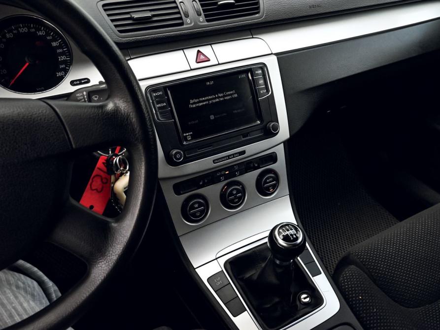 Volkswagen Passat B6 Екатеринбург  - изображение 9