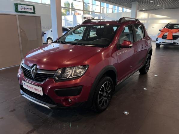 Renault Sandero II с пробегом 2018 года, цена 1 310 000 рублей, 61825 км, хэтчбек, Автокод Объявления