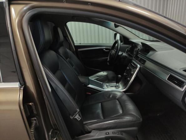 Volvo XC70 II с пробегом 2011 года, цена 1 490 000 рублей, 179225 км, универсал, Автокод Объявления