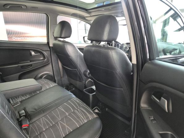 Kia Venga I с пробегом 2013 года, цена 1 099 000 рублей, 109571 км, компактвэн, Автокод Объявления