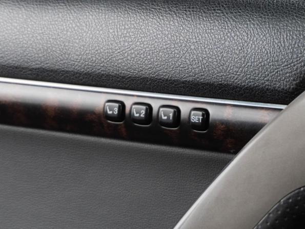 Toyota Land Cruiser 200 Series с пробегом 2010 года, цена 2 899 000 рублей, 206856 км, внедорожник, Автокод Объявления