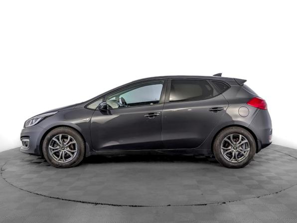 Kia Ceed II Рестайлинг с пробегом 2018 года, цена 1 385 000 рублей, 102124 км, хэтчбек, Автокод Объявления
