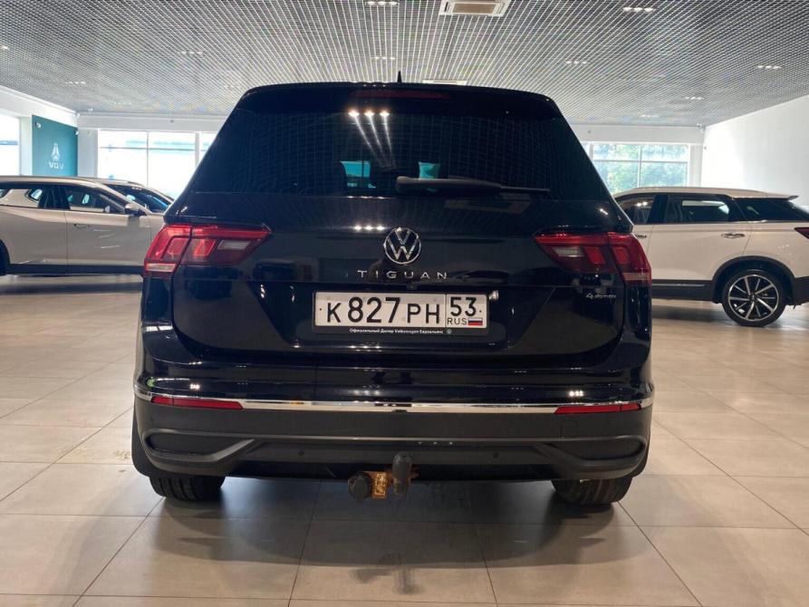 Volkswagen Tiguan II Рестайлинг Великий Новгород  - изображение 6