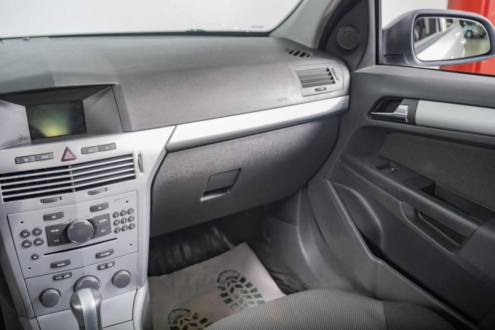 Opel Astra H Томск  - изображение 12