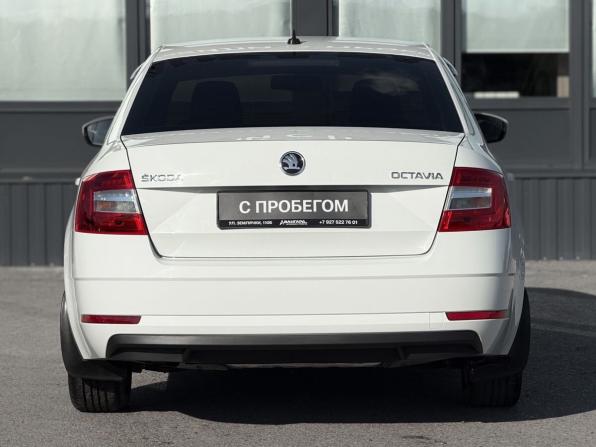 Skoda Octavia III (A7) Рестайлинг с пробегом 2019 года, цена 1 775 000 рублей, 103121 км, лифтбек, Автокод Объявления