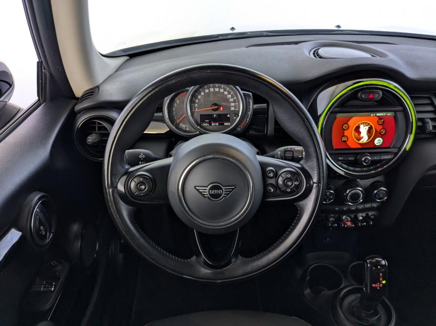 Mini Hatch III (F55/F56) Рестайлинг Москва  - изображение 27