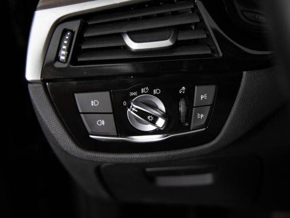 BMW 5 серии VII (G30/G31/G38) с пробегом 2017 года, цена 2 749 000 рублей, 154697 км, седан, Автокод Объявления