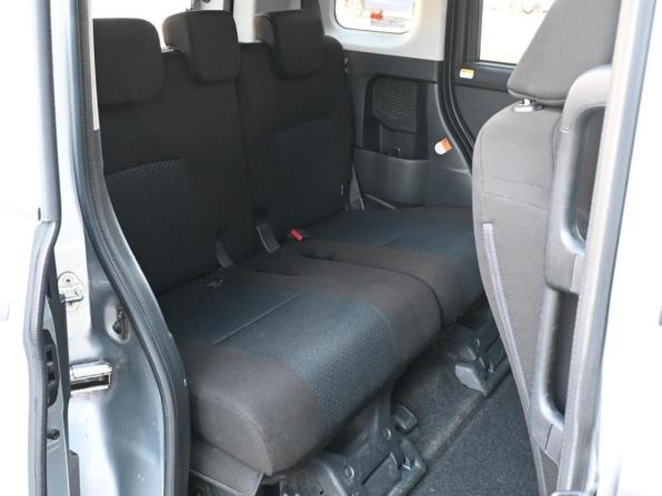 Toyota Roomy I Рестайлинг с пробегом 2021 года, цена 1 149 000 рублей, 89786 км, микровэн, Автокод Объявления