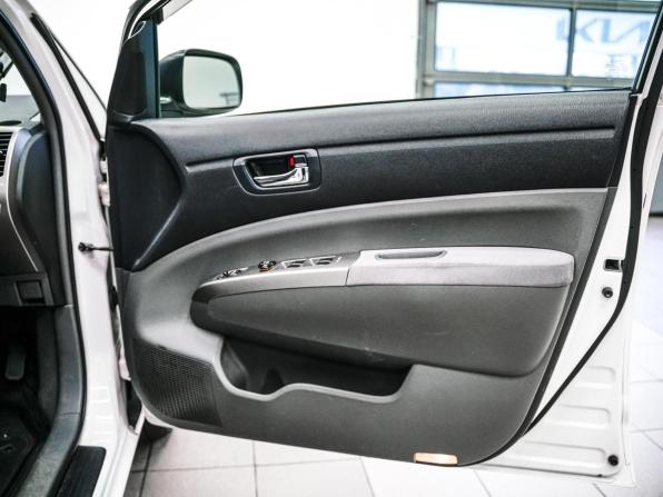 Toyota Prius II Рестайлинг (XW20) с пробегом 2009 года, цена 840 000 рублей, 158201 км, лифтбек, Автокод Объявления
