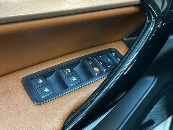 Lada (ВАЗ) Vesta I Рестайлинг (NG) с пробегом 2025 года, цена 1 910 000 рублей, 350 км, универсал, Автокод Объявления