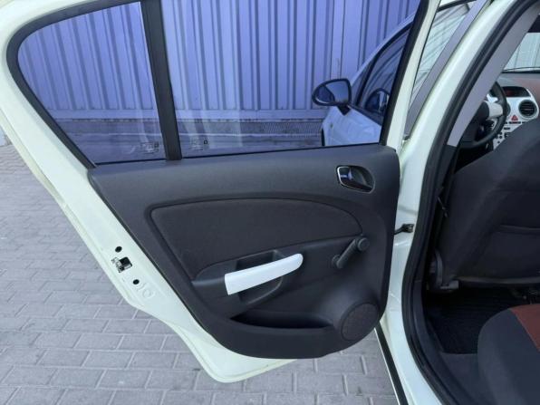 Opel Corsa D Рестайлинг II с пробегом 2012 года, цена 689 000 рублей, 94500 км, хэтчбек, Автокод Объявления