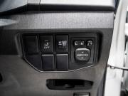 Toyota Prius III Рестайлинг (XW30) Чита  - изображение 28