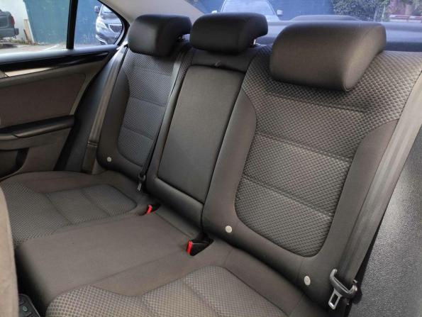 Volkswagen Jetta VI Рестайлинг с пробегом 2014 года, цена 1 100 000 рублей, 91223 км, седан, Автокод Объявления