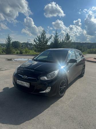 Hyundai Solaris I с пробегом 2012 года, цена 769 000 рублей, 191730 км, хэтчбек, Автокод Объявления