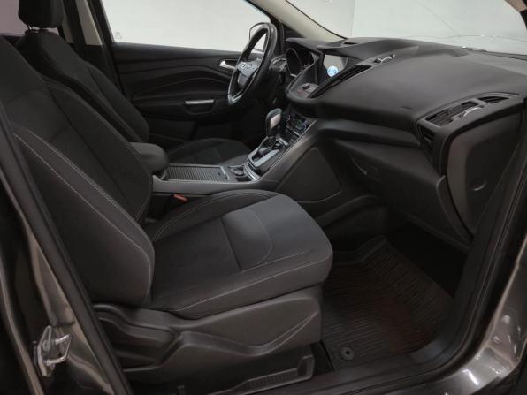 Ford Kuga II Рестайлинг с пробегом 2018 года, цена 1 620 000 рублей, 163663 км, внедорожник, Автокод Объявления
