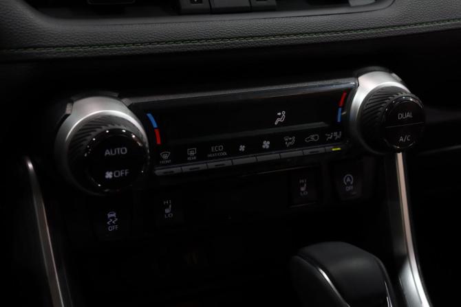 Toyota RAV4 VI (XA60) с пробегом 2025 года, цена 4 350 000 рублей, 135 км, внедорожник, Автокод Объявления