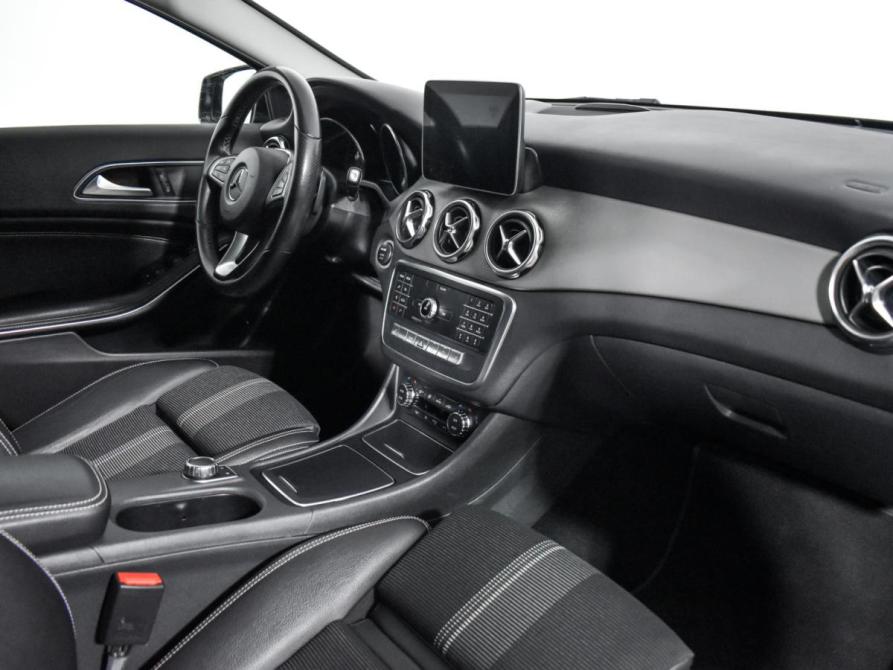 Mercedes-Benz GLA I (X156) Рестайлинг Санкт-Петербург  - изображение 13