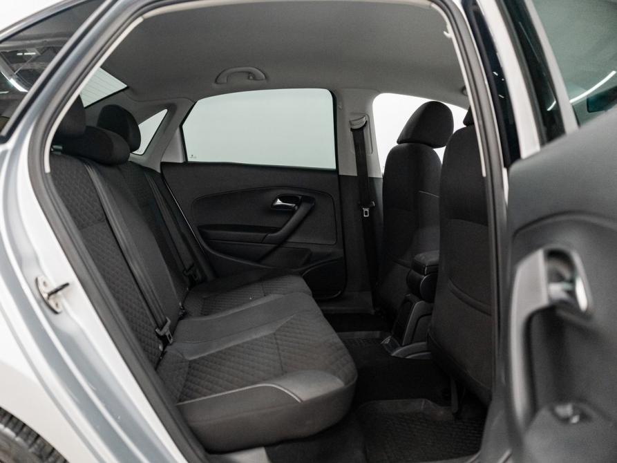 Volkswagen Polo V Рестайлинг Красноярск  - изображение 8