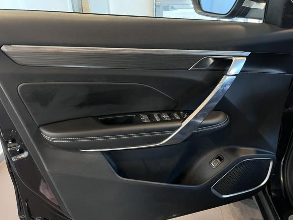 Geely Atlas Pro с пробегом 2021 года, цена 2 070 000 рублей, 97313 км, внедорожник, Автокод Объявления