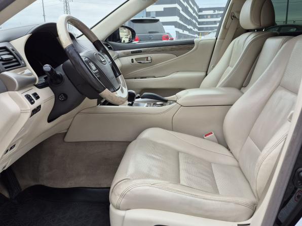 Lexus LS IV Рестайлинг 2 с пробегом 2013 года, цена 2 950 000 рублей, 182488 км, седан, Автокод Объявления