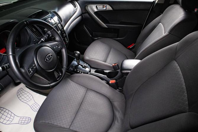 Kia Cerato II с пробегом 2009 года, цена 749 000 рублей, 190200 км, седан, Автокод Объявления