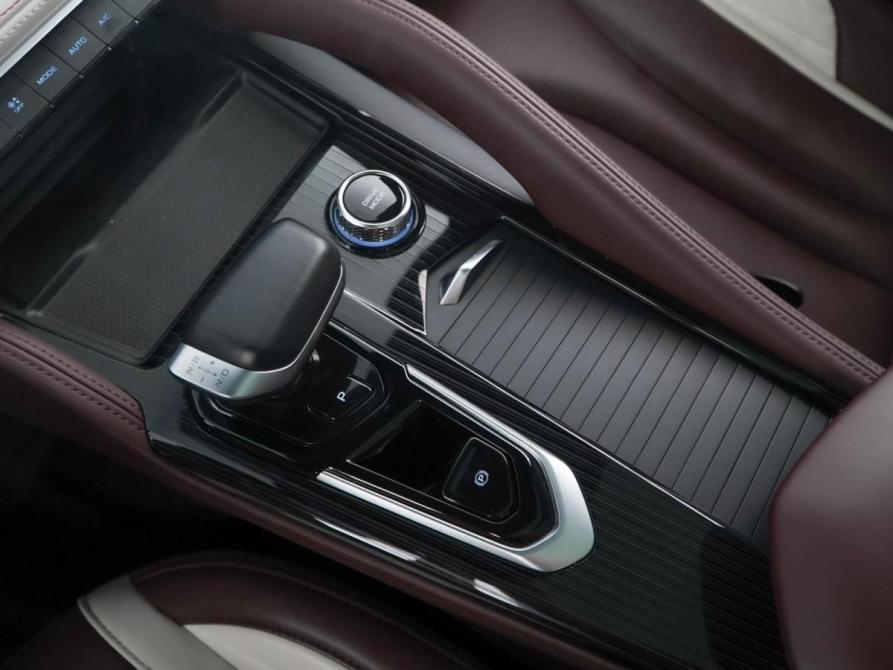 Geely Monjaro I Москва  - изображение 19
