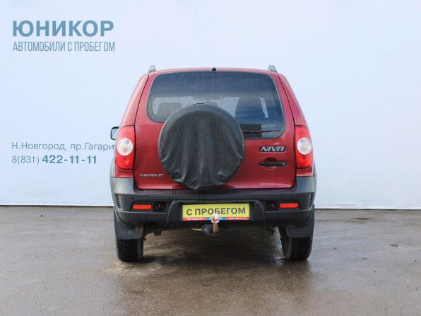 Chevrolet Niva I Рестайлинг с пробегом 2018 года, цена 719 000 рублей, 131893 км, внедорожник, Автокод Объявления