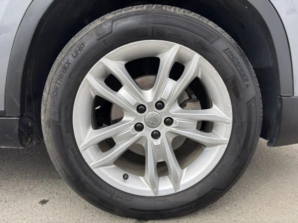 Brilliance V5 I с пробегом 2014 года, цена 725 000 рублей, 215676 км, внедорожник, Автокод Объявления