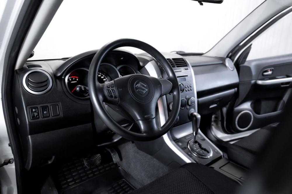 Suzuki Grand Vitara II Рестайлинг Тюмень  - изображение 14