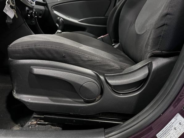 Hyundai Solaris I с пробегом 2011 года, цена 640 000 рублей, 240596 км, седан, Автокод Объявления