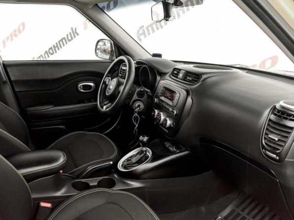 Kia Soul II с пробегом 2015 года, цена 950 000 рублей, 189612 км, хэтчбек, Автокод Объявления